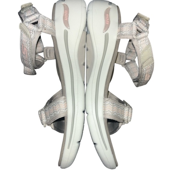 Skechers Women's Silver Sandals - Picture 3 of 6